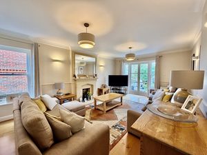 Photo 13- click for photo gallery